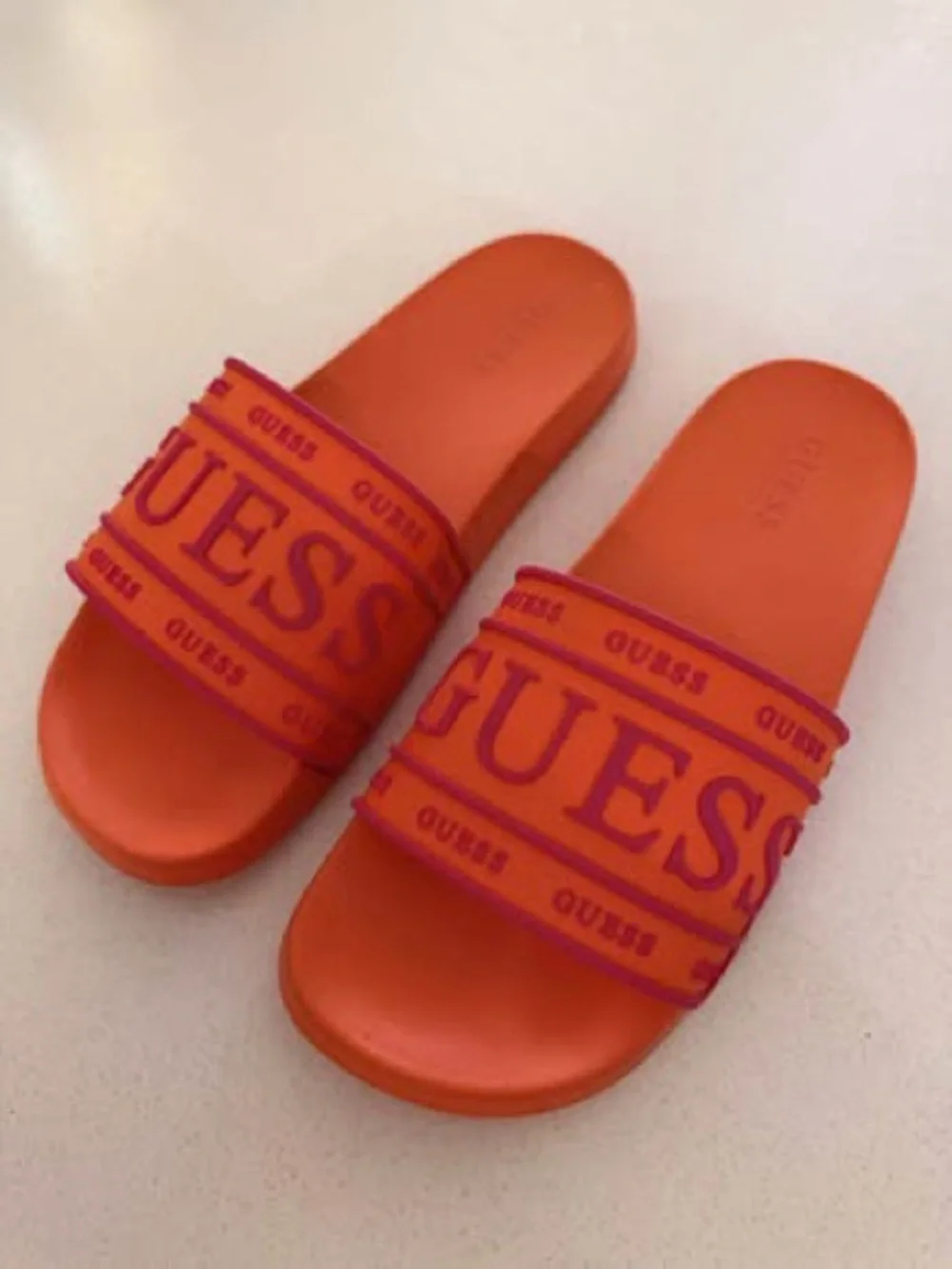 Guess Woman Orange Slide Sandals with Contrasting Logo